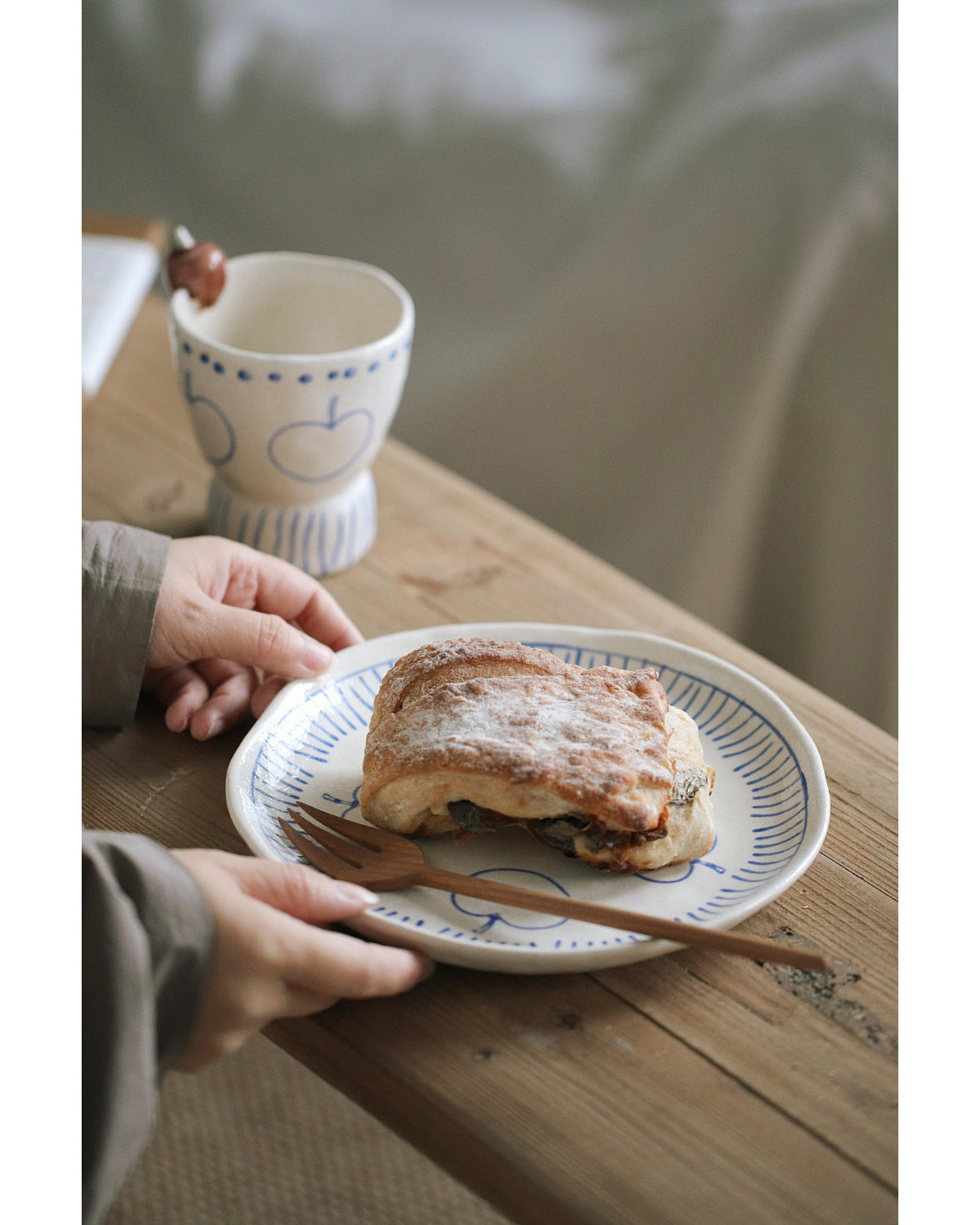 Japanese handmade apple ceramic tableware