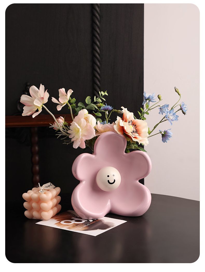 Desktop Flower Smiley Ceramic Vase