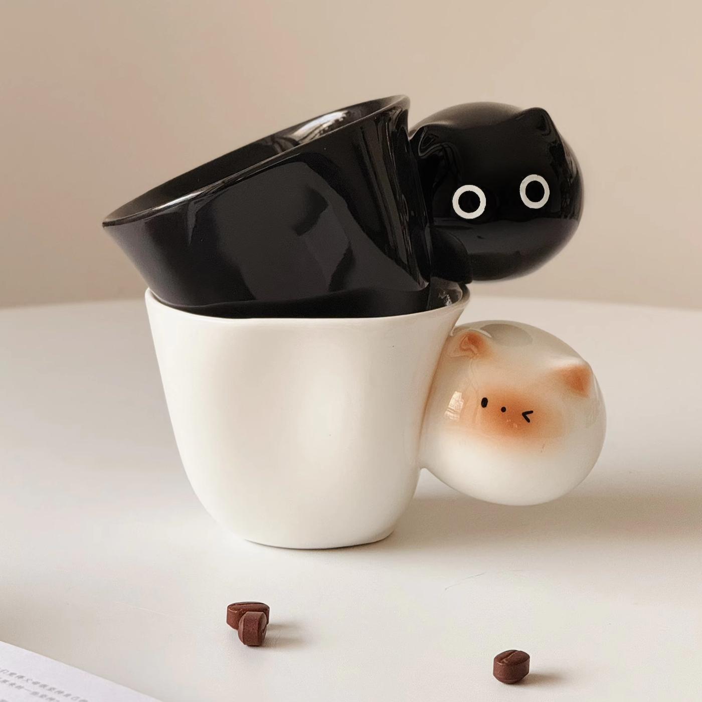 Thai Siamese cat handle mug