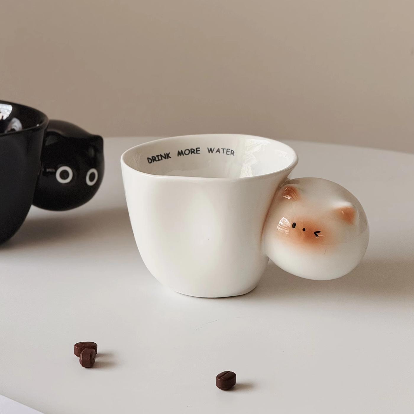 Thai Siamese cat handle mug