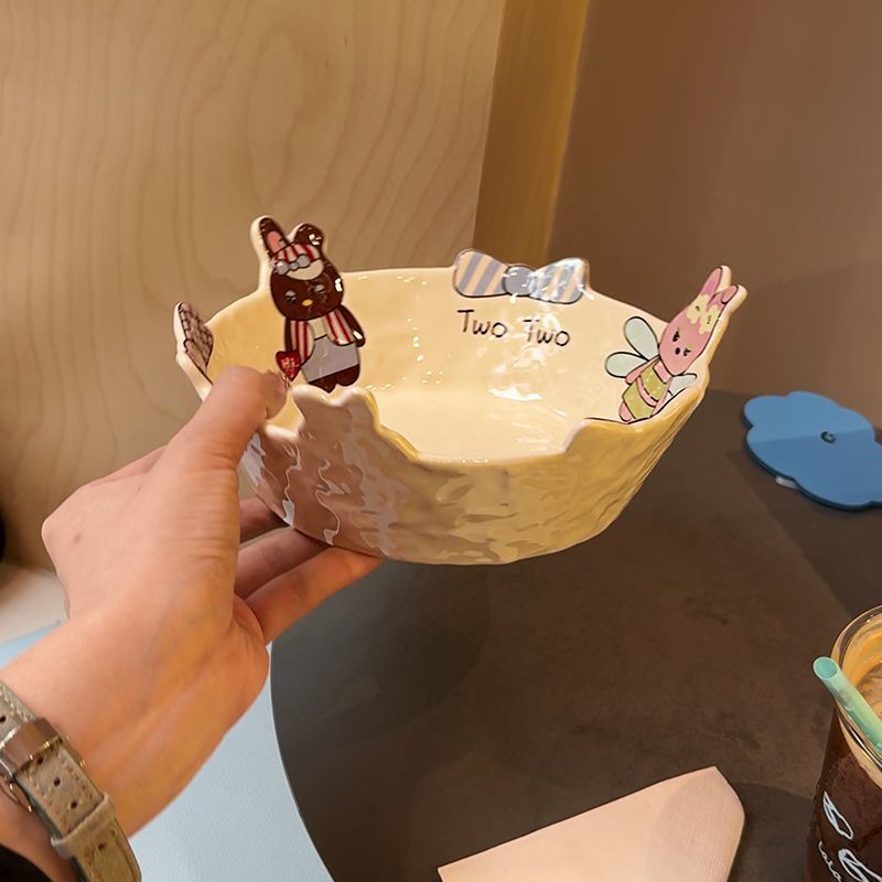 Bow rabbit salad bowl