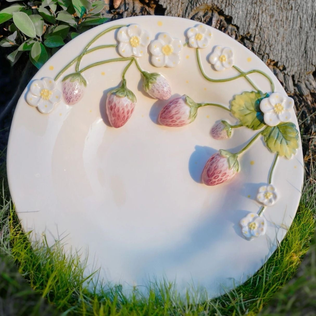 3D strawberry ceramic plate