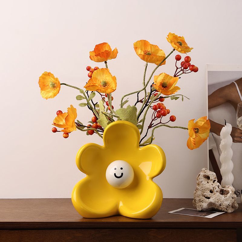 Desktop Flower Smiley Ceramic Vase