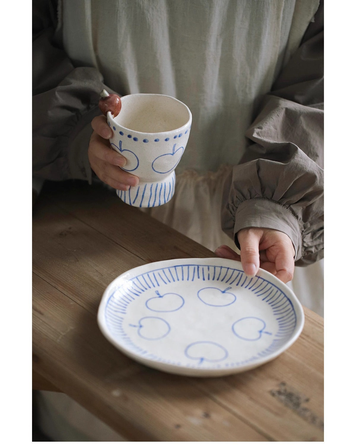 Japanese handmade apple ceramic tableware