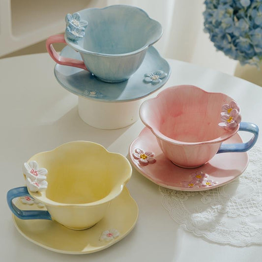 Romantic three-dimensional flower ceramic mugs and saucers